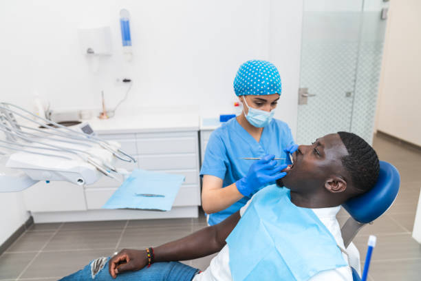 Best Broken or Cracked Tooth Emergency Dentist in Parkersburg, IA